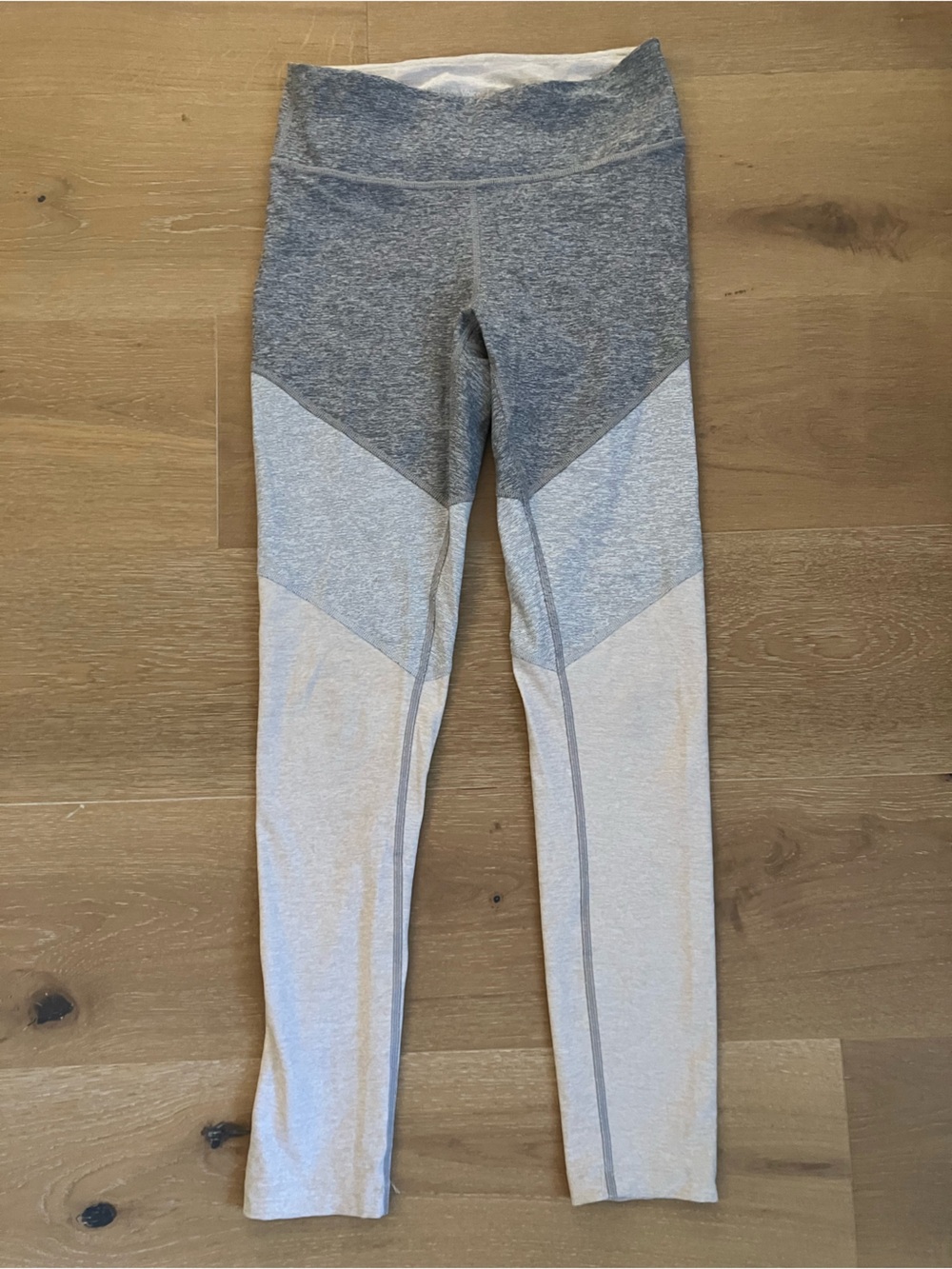 Outdoor Voices Colorblock Leggings in Light Gray & Heather Gray